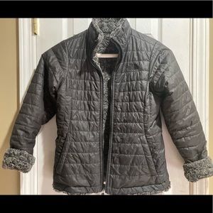 Girl’s sz 10/12 black North Face coat jacket reversible inside fleece $45
